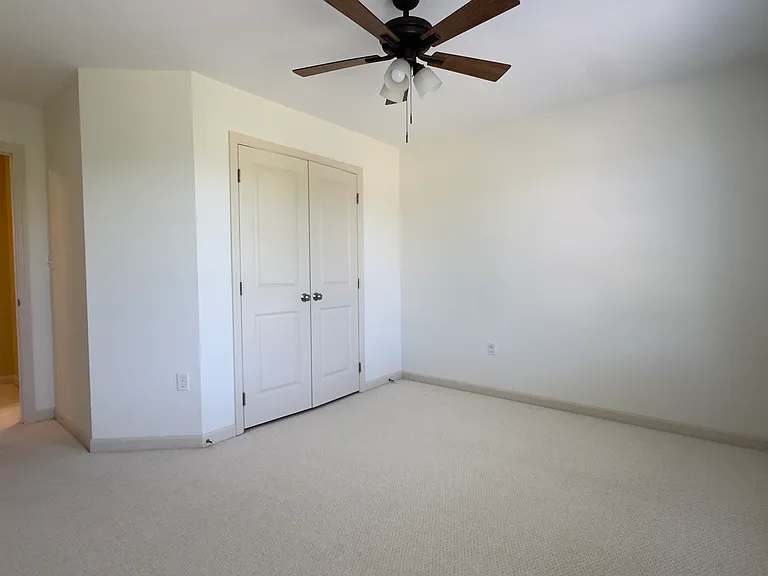 106 Village Ct — Photo 19