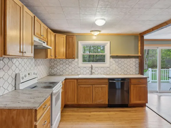 61 Westmore Avenue, Biddeford, ME 04005