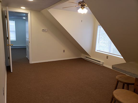 5th image of 216 Garden St #3