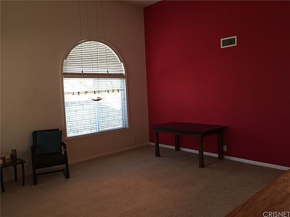 3rd image of 23700 Blythe St