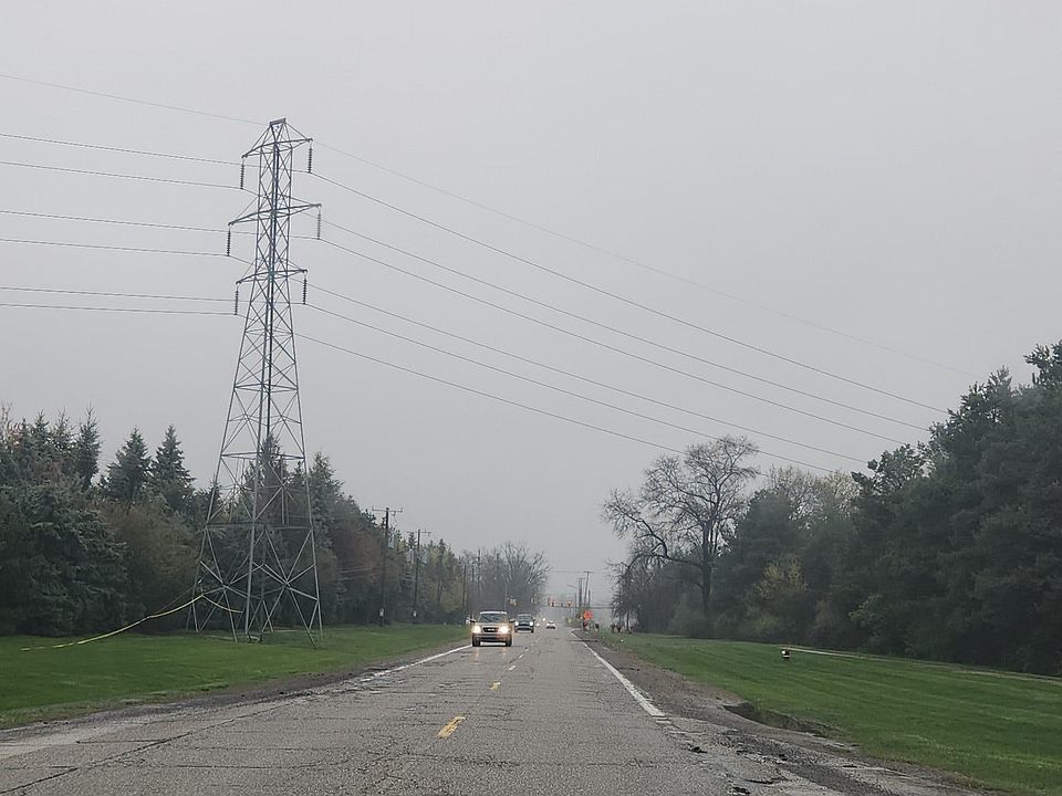2nd image of 54375 Schoenherr Rd