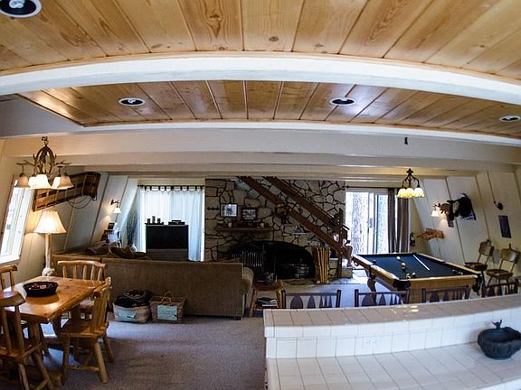 3rd image of 751 Saint Moritz Dr
