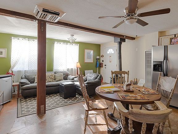 2nd image of 2265 Cambria Ave