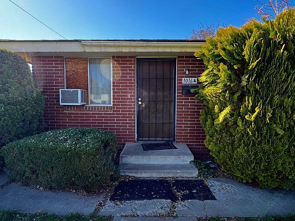 2nd image of 1016 S 1st Ave #A