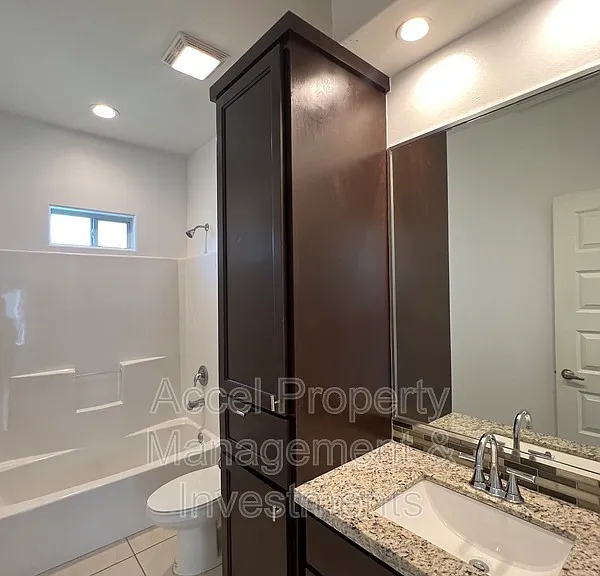 214 Fig Dr #2 — Photo 9