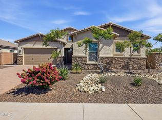 3930 E CHESTNUT Lane, Gilbert, AZ 85298