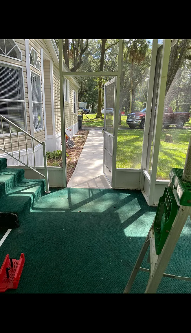 3 bed, 1200 sqft, $1,600 — Photo 2