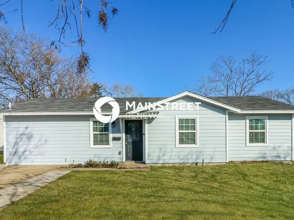106 Fannin Dr, Euless, TX 76039