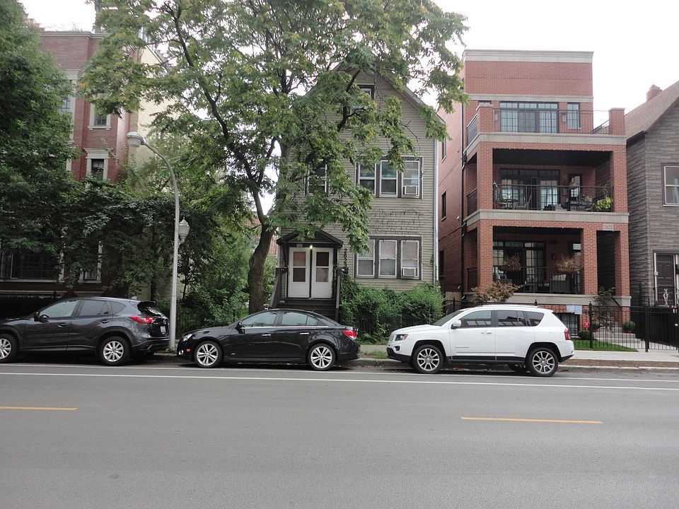 1st image of 2623 Southport Avenue Coachhouse #1