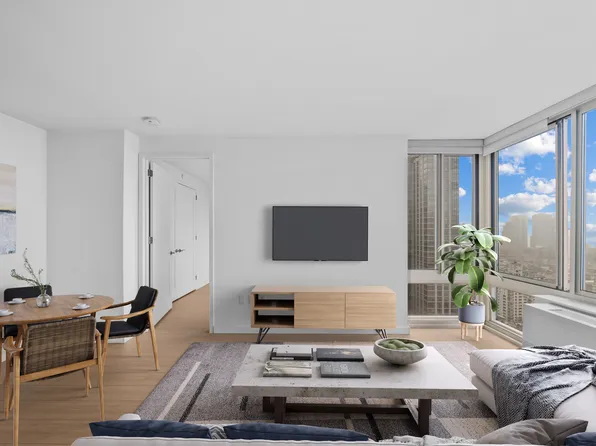260 West 54th Street image 1 of 19