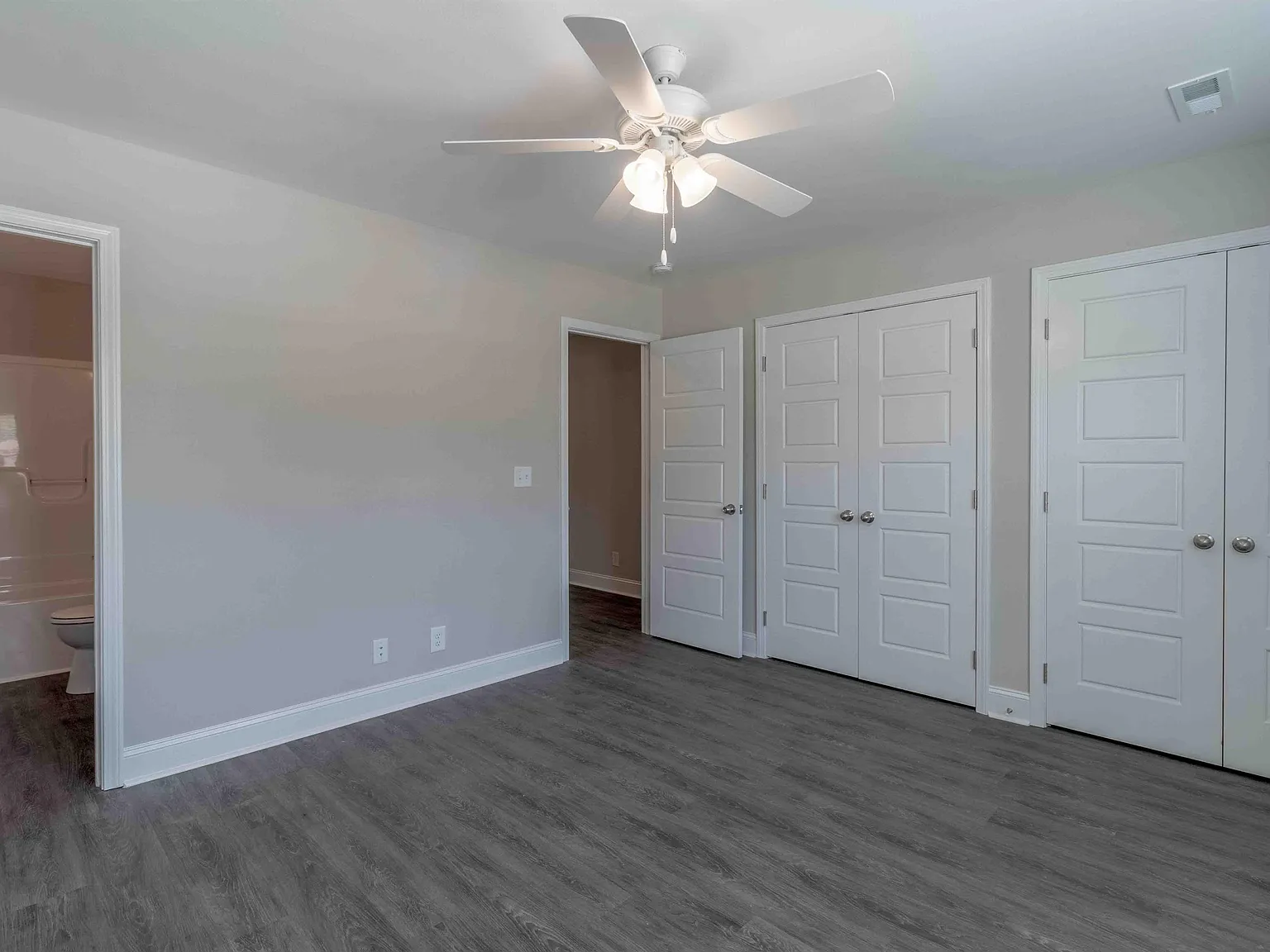 234 Smithson Lane - B — Photo 4