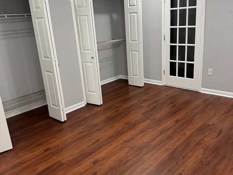 248 Ocean Dr — Photo 9