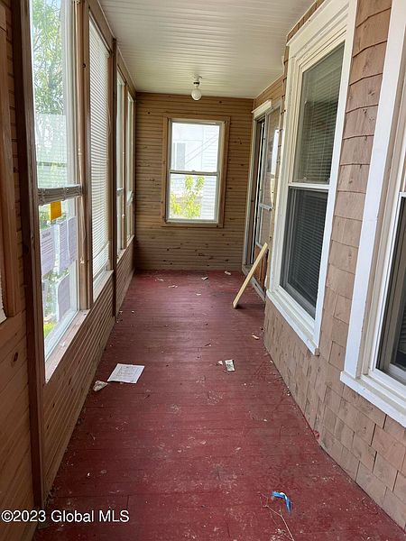 3rd image of 41 Dewitt Street