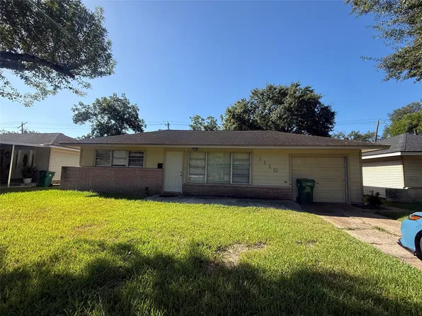 1110 Gary Ave, Pasadena, TX 77502