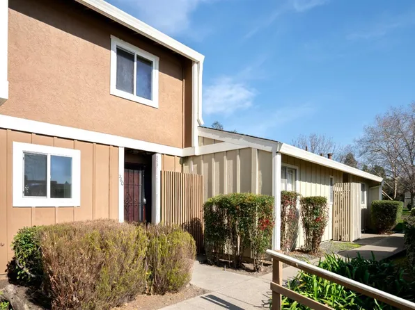 580 Santa Alicia Drive, Rohnert Park, CA 94928