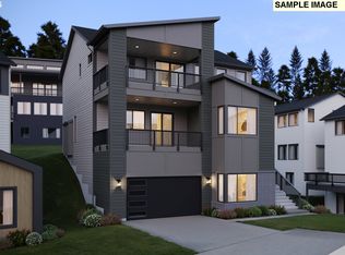 18038 Upper Midhill Dr, West Linn, OR 97068