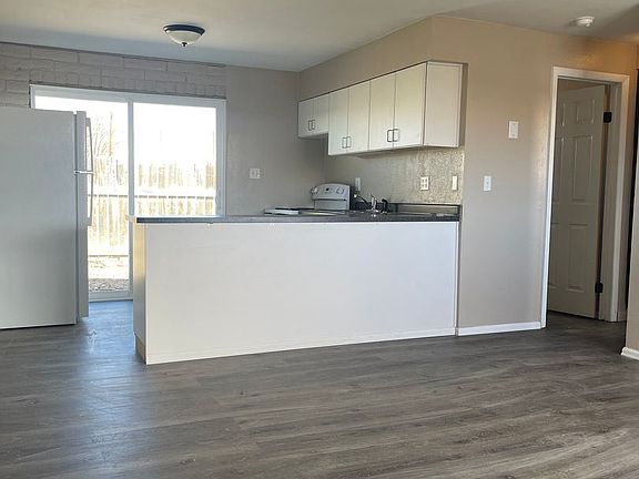2nd image of 310 14th St #I