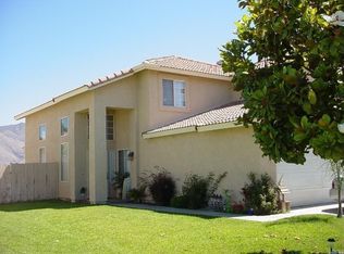 975 E Commonwealth Ave, San Jacinto, CA 92583