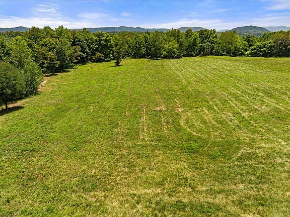 2nd image of 999 Barefoot Bottoms Rd