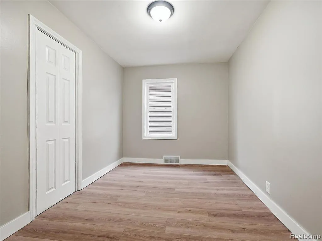 2 bed, 838 sqft, $1,450 — Photo 4