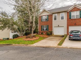 10953 Princeton Village Dr, Charlotte, NC 28277