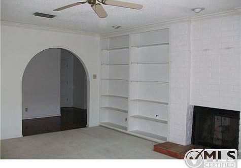 5th image of 10601 Park View Cir #1