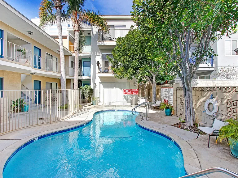 12317 Texas Ave — Photo 33