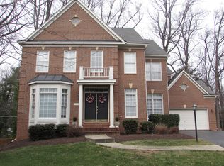 1104 Kings Way Ct SW, Vienna, VA 22180