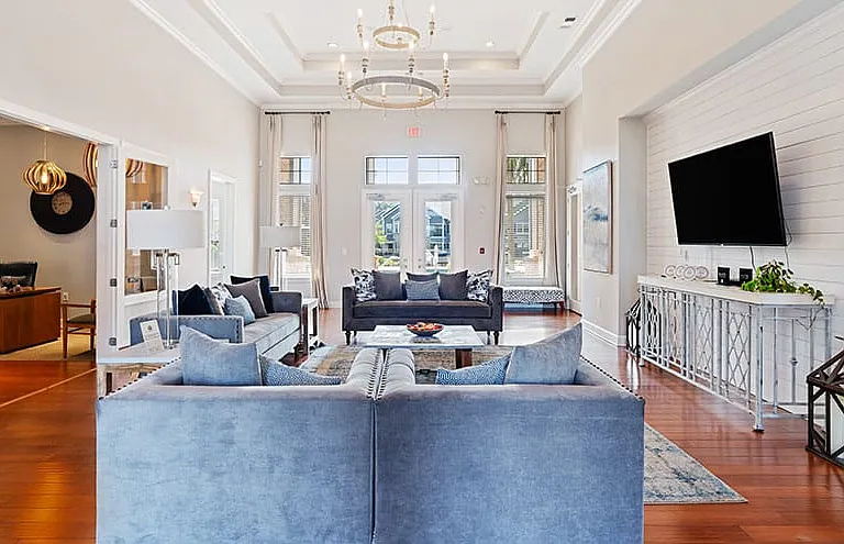 The Arlington at Eastern Shore Centre Apartments — Photo 19