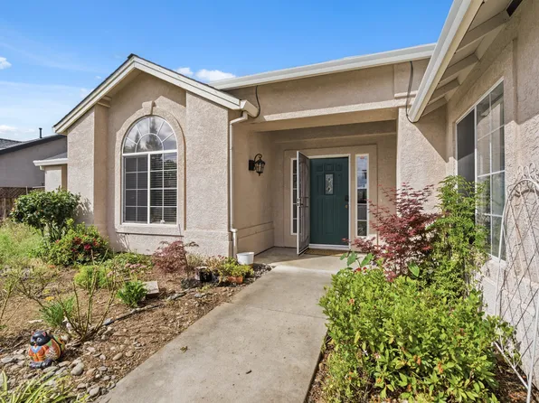 2920 Aspen Glow Ln, Redding, CA 96001