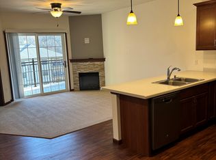 1631 Sand Lake Rd APT 310, Onalaska, WI 54650