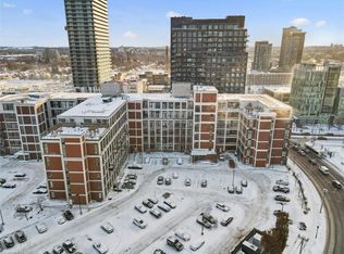 410 King St W #218, Kitchener, ON