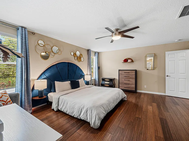 10652 Ivanhoe Ln — Photo 29