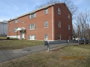 34 Dean Dr, New Britain, CT 06053