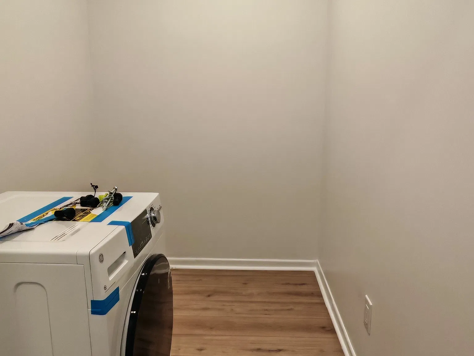 1 bed, $4,000 — Photo 3
