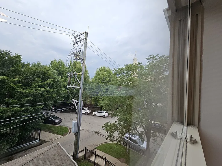 1244 S Blue Island Ave #301 — Photo 7
