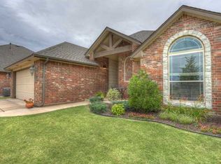 6232 NW 158th St, Edmond, OK 73013