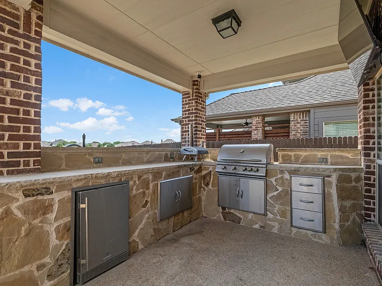2624 Stable Door Ln — Photo 29