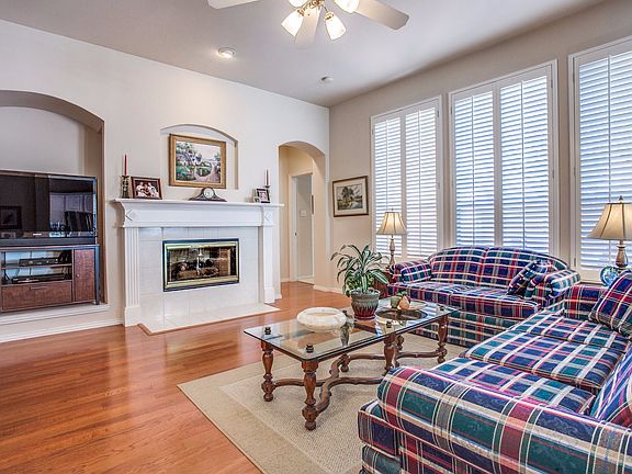 5th image of 501 Winged Foot Ln