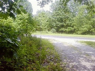 2nd image of 311 Cap Hill Ranch Rd