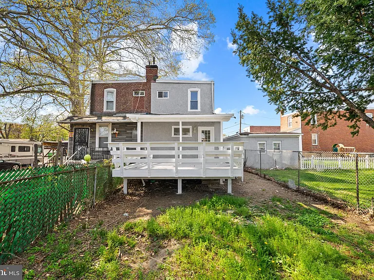 7608 Chelwynde Ave — Photo 26