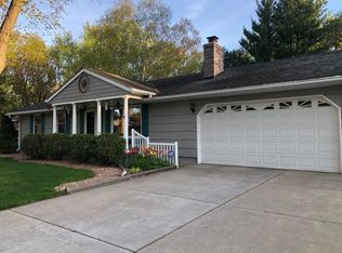 1908 19th Ter NW, New Brighton, MN 55112