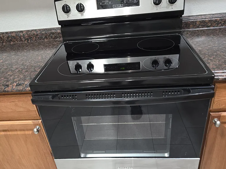 Stove 6 months old