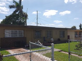 555 NW 10th St, Florida City, FL 33034
