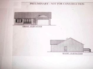 14 Jays Way, Hampden, ME 04444