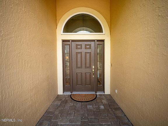 4th image of 3833 BRAMPTON ISLAND Court N