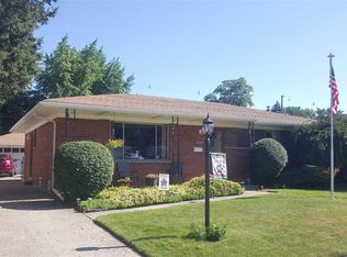 5149 Gerald St, Warren, MI 48092