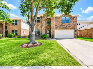 1723 Manor Dr, Baytown, TX 77521
