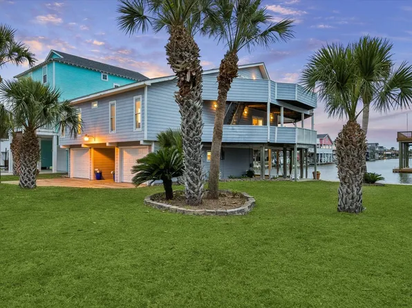 4105 Nueces Dr, Galveston, TX 77554