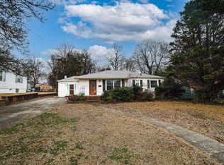 3305 Hatch Blvd, Sheffield, AL 35660